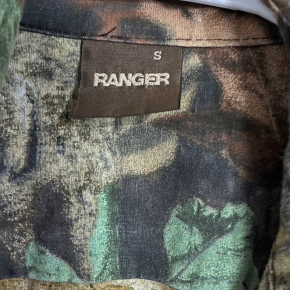 Ranger Men’s Hunting Camouflage Button Down Outdoor Shirt Sz-S - Picture 5 of 6